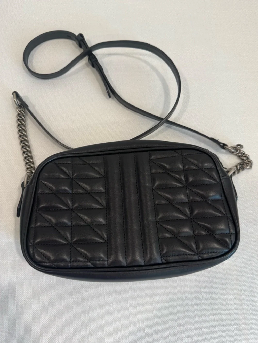 Gucci GG Marmont Camera Bag (Black) Matelasse Leather - Picture 4 of 11